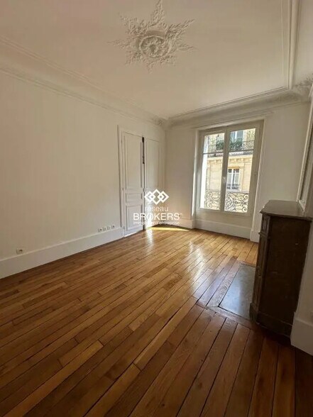 Bureau dans Paris à louer - Photo de l’immeuble – Image 3 sur 8