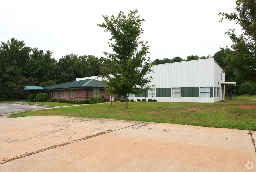1719 Redan E, Lithonia, GA à louer - Photo de l’immeuble – Image 3 sur 5