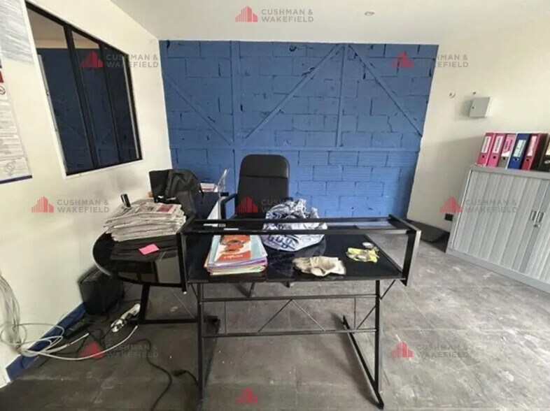 Local commercial dans Dijon à louer - Photo intérieure – Image 2 sur 2