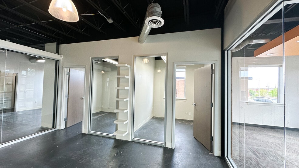 1611-1613 N Broadway Ave, Oklahoma City, OK à louer - Photo intérieure – Image 3 sur 14