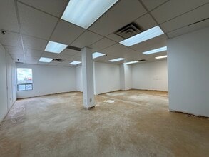 1171-1185 Newmarket St, Ottawa, ON à louer Photo intérieure– Image 1 sur 3