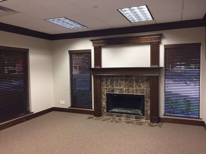 1404 Gables Ct, Plano, TX à louer - Photo intérieure – Image 2 sur 2