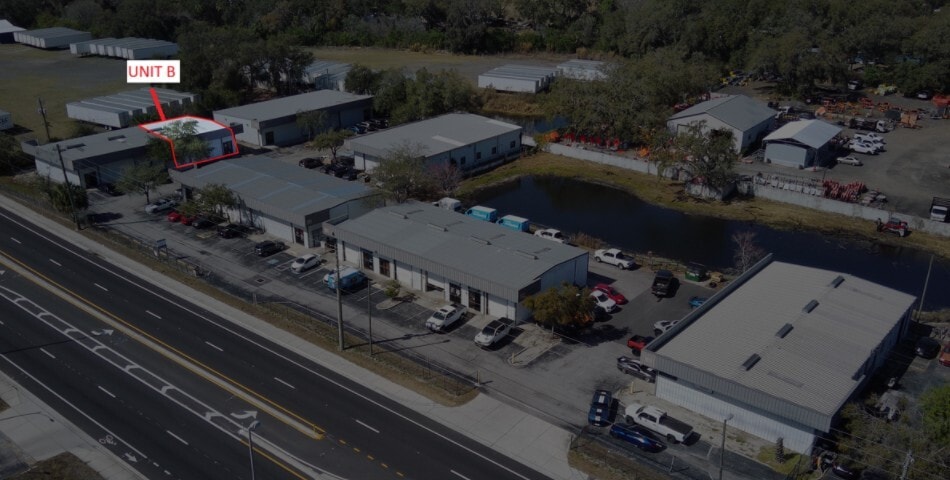 7818 Causeway Blvd, Tampa, FL à louer Photo intérieure– Image 1 sur 7