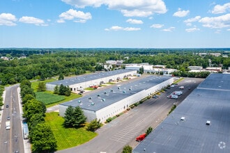 45 Runway Rd, Levittown, PA - Vue aérienne  vue de carte