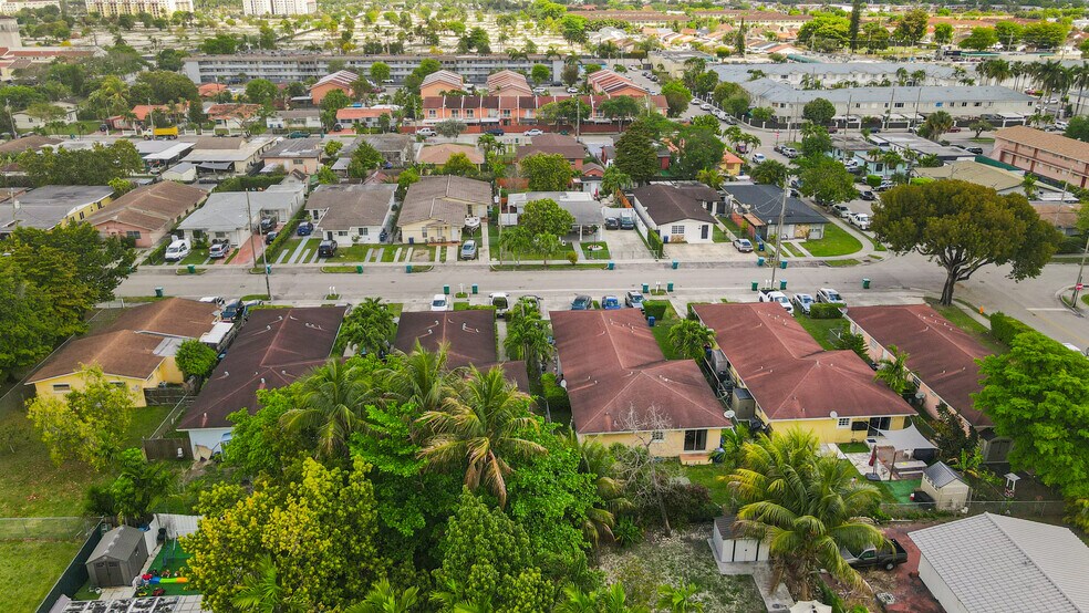 11002 SW 3rd St, Miami, FL à vendre - Photo de l’immeuble – Image 3 sur 10