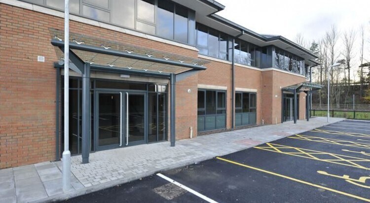 5-6 Earls Rd, Grangemouth à louer - Photo de l’immeuble – Image 2 sur 11