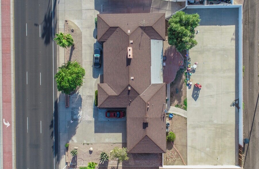 420 W Chandler Blvd, Chandler, AZ à vendre - Photo de l’immeuble – Image 3 sur 11