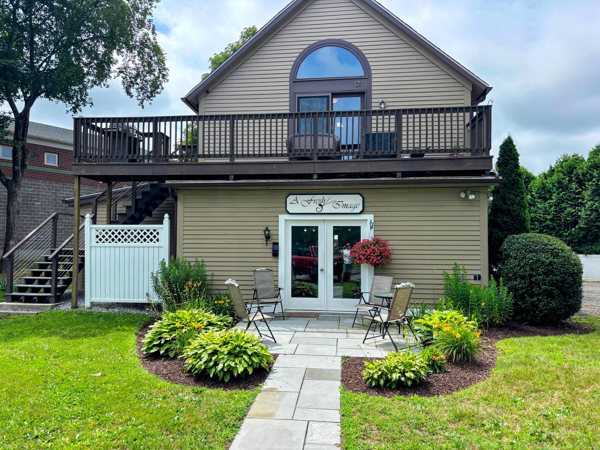 171 Main St, Deep River, CT à louer Photo principale– Image 1 sur 11