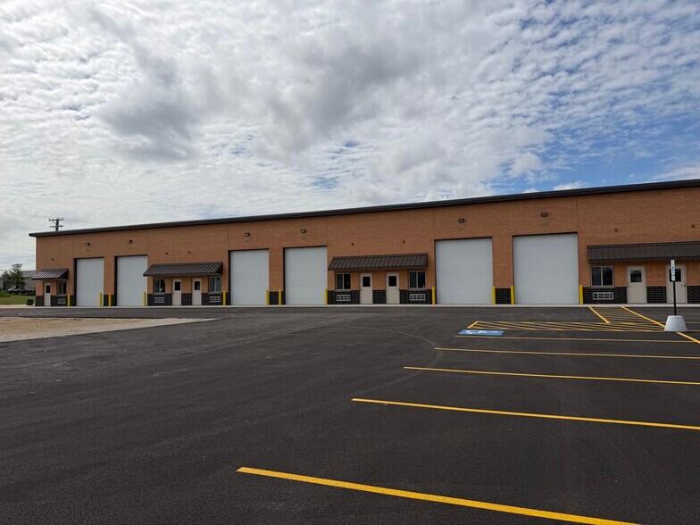 12517-12531 Harvey Dr, New Lenox, IL à louer - Photo de l’immeuble – Image 2 sur 6