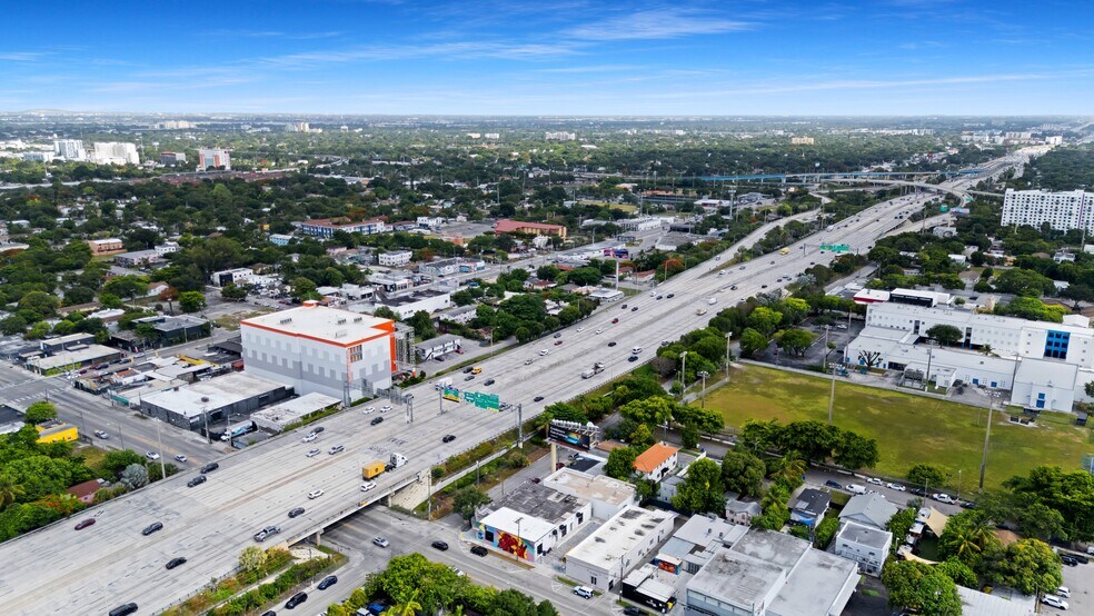 591 NW 29th St, Miami, FL à vendre - Photo de l’immeuble – Image 3 sur 11