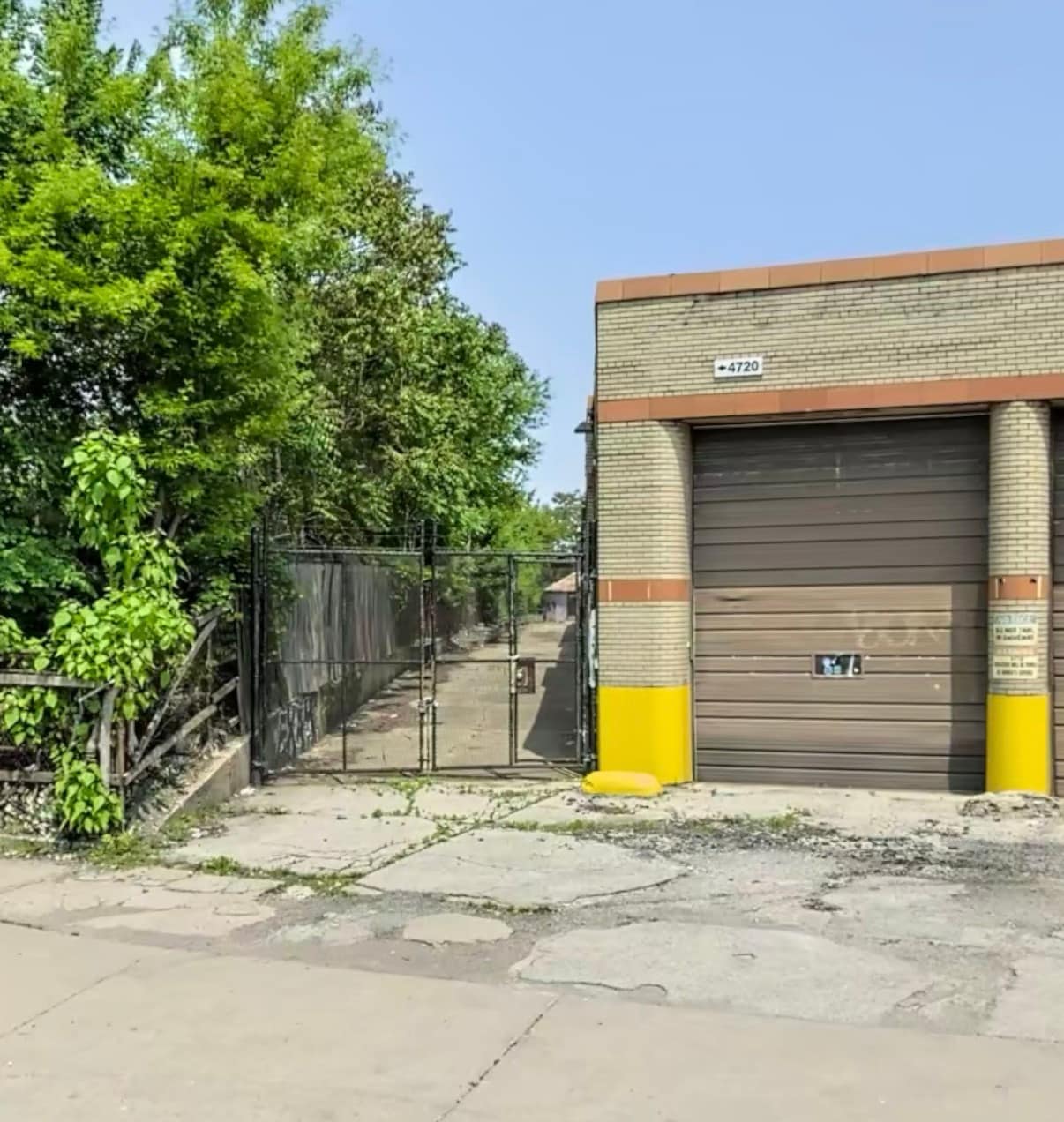 4700-4720 W Montrose Ave, Chicago, IL à louer Photo intérieure– Image 1 sur 9