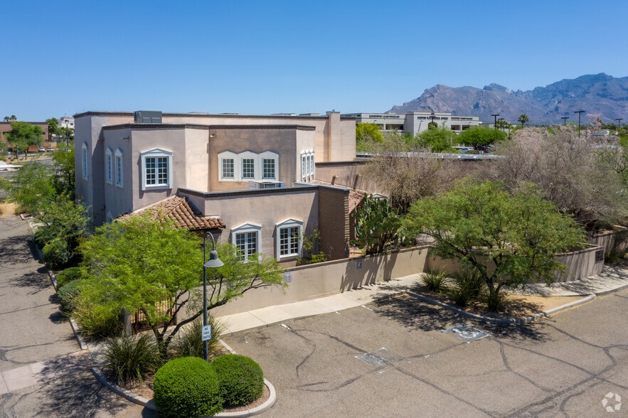 2020 W Rudasill Rd, Tucson, AZ à vendre - Photo principale – Image 2 sur 9