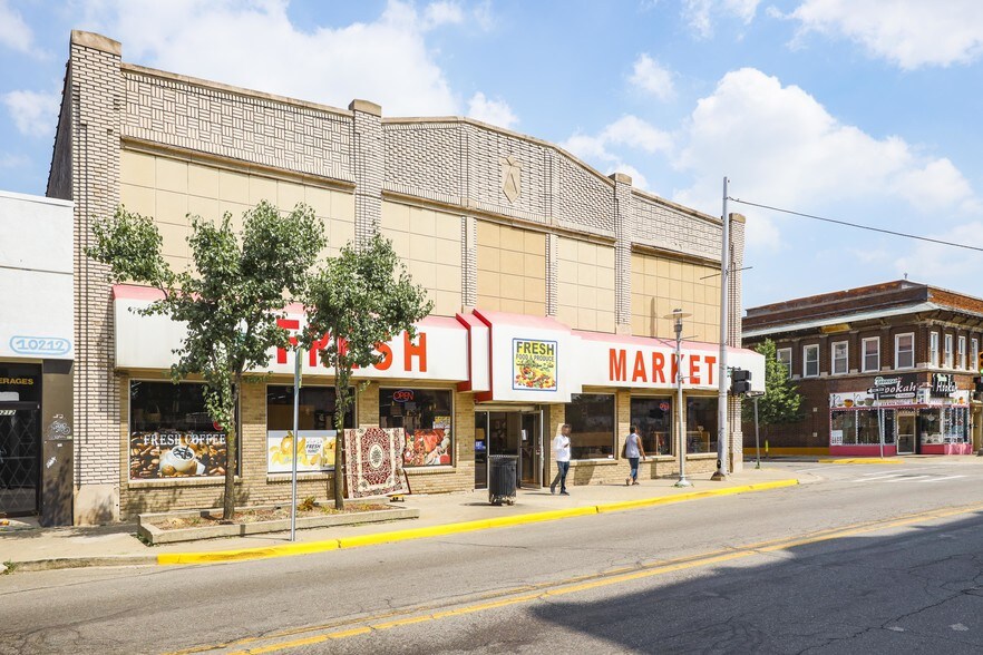 10200 Joseph Campau St, Hamtramck, MI à louer - Photo de l’immeuble – Image 2 sur 4