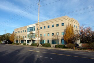 Plus de détails pour 10535 NE Glisan St, Portland, OR - Bureau à louer