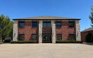 Plus de détails pour 921 26th Ave NW, Norman, OK - Bureau à louer