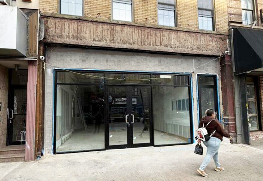 50 Graham Ave, Brooklyn, NY à louer - Photo de l’immeuble – Image 1 sur 2