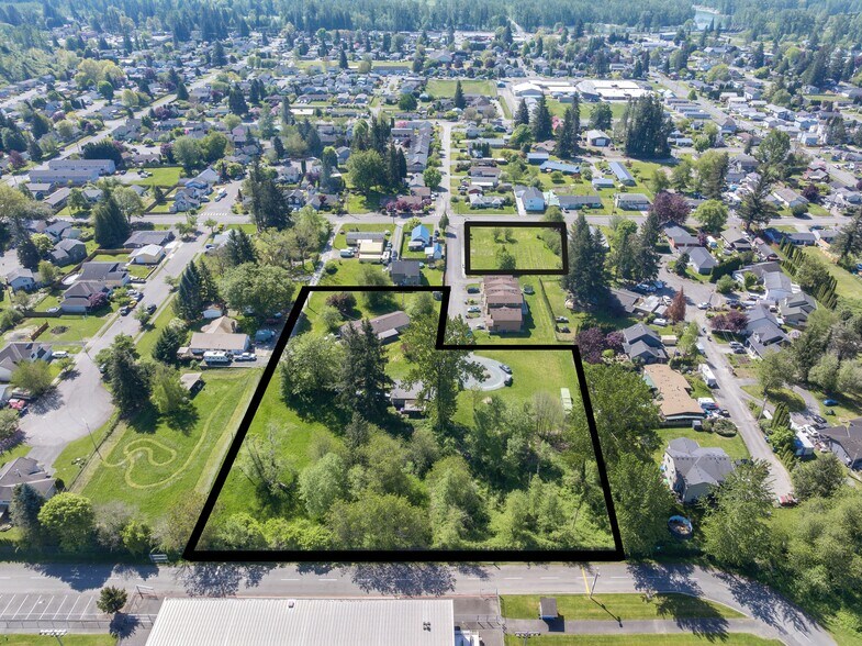 515 & 717 High Ave Sultan, WA 98294 portefeuille de 2 biens à vendre sur LoopNet.fr - Photo principale – Image 1 sur 4
