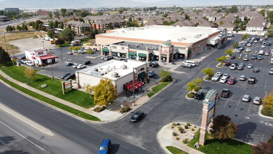 985 W State Rd, Pleasant Grove, UT à louer Photo de l’immeuble– Image 1 sur 4