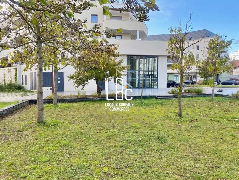 Bureau dans Angers à louer - Photo de l’immeuble – Image 3 sur 10