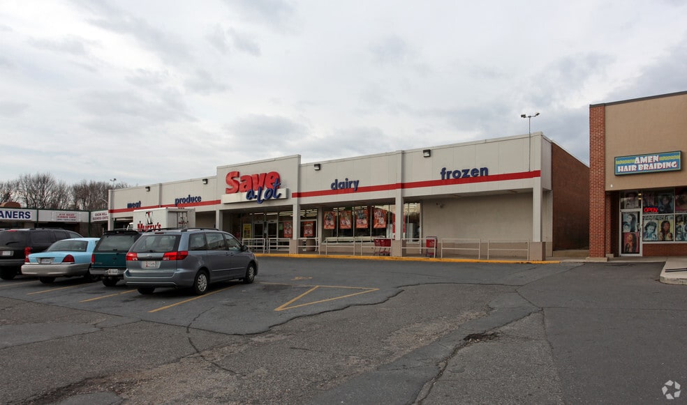6301-6371 Livingston Rd, Oxon Hill, MD à louer - Photo principale – Image 1 sur 2