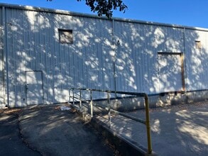 105 Owens Industrial Dr, Savannah, GA à louer Photo de l’immeuble– Image 2 sur 5