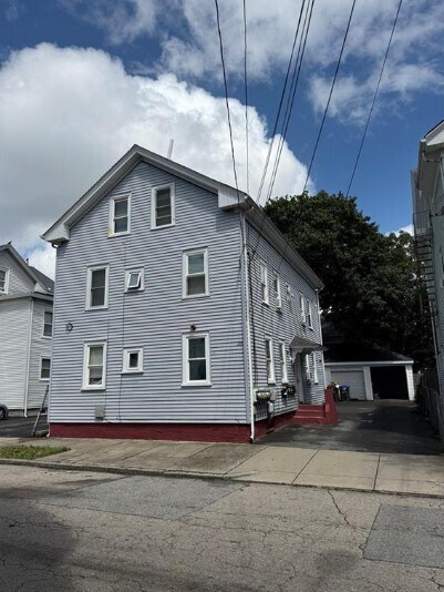 139 Julian St, Providence, RI à vendre - Photo de l’immeuble – Image 2 sur 6