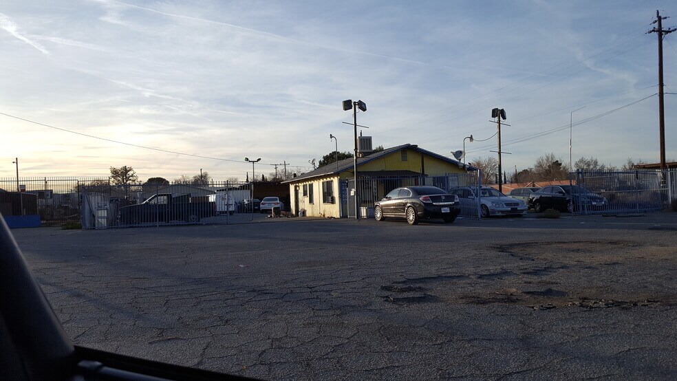 43857-43865 Sierra Hwy, Lancaster, CA à vendre - Photo de l’immeuble – Image 3 sur 5