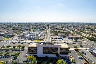 20422 Beach Blvd, Huntington Beach, CA - VUE AÉRIENNE  vue de carte - Image1