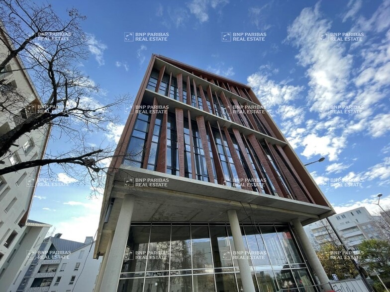 8 Rue De Colmar, Dijon à louer - Photo de l’immeuble – Image 2 sur 11