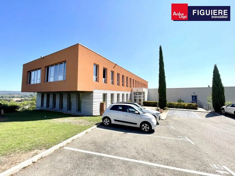 220 Rue Denis Papin, Aix-en-Provence à louer - Photo de l’immeuble – Image 1 sur 7