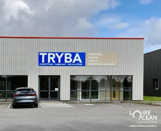 Plus de détails pour Local commercial à louer