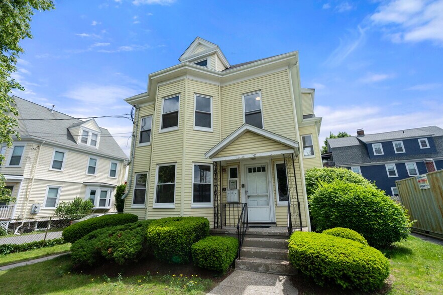 5 Marlboro St, Belmont, MA à vendre - Photo de l’immeuble – Image 2 sur 27