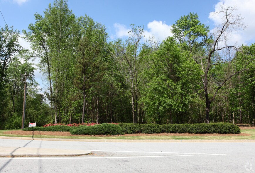 1610 Winder Hwy, Dacula, GA à vendre - Photo principale – Image 1 sur 2