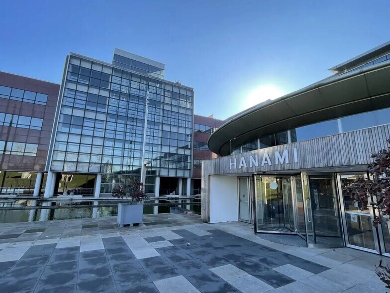 91 Boulevard Franklin Roosevelt, Rueil-Malmaison à louer - Photo de l’immeuble – Image 1 sur 13