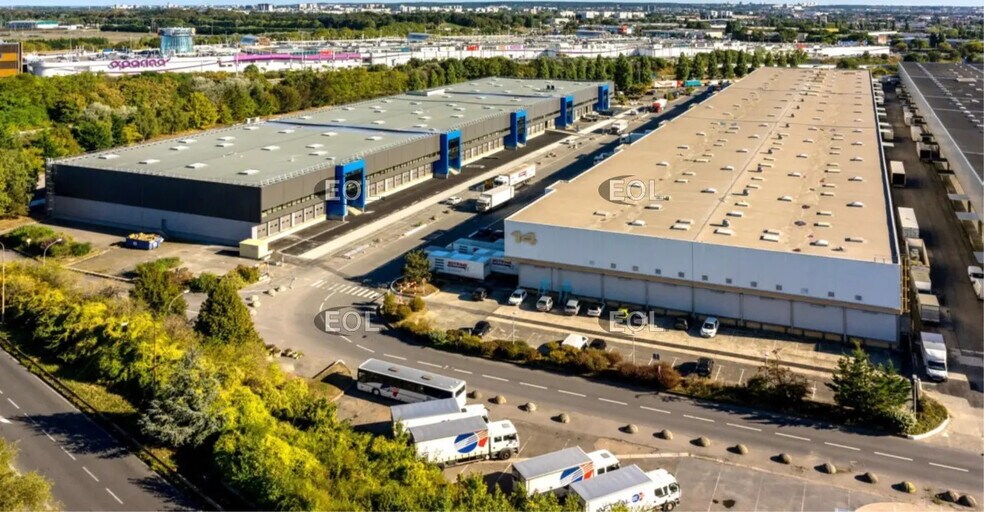 Industriel/Logistique dans Aulnay-sous-Bois à louer - Aérien – Image 2 sur 2
