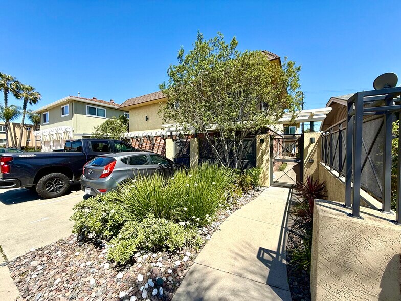 3983 Iowa St, San Diego, CA à vendre - Photo de l’immeuble – Image 3 sur 11