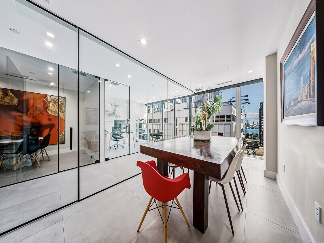 150 SE 2nd Ave, Miami, FL à vendre Photo principale– Image 1 sur 36