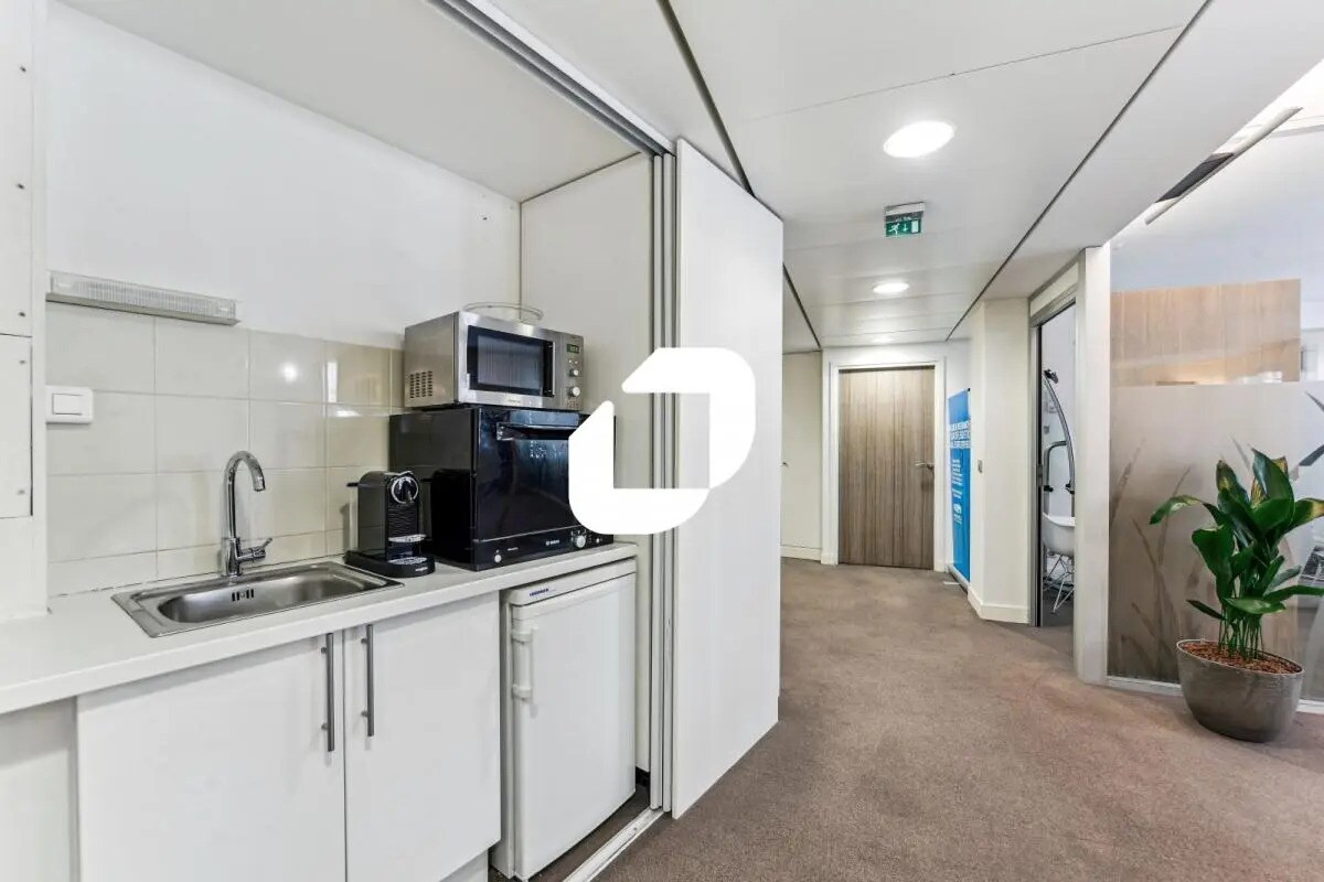 18-20 Place De La Madeleine, Paris à louer Photo de l’immeuble– Image 1 sur 14