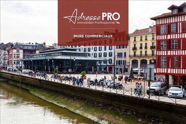 Plus de détails pour Local commercial à vendre