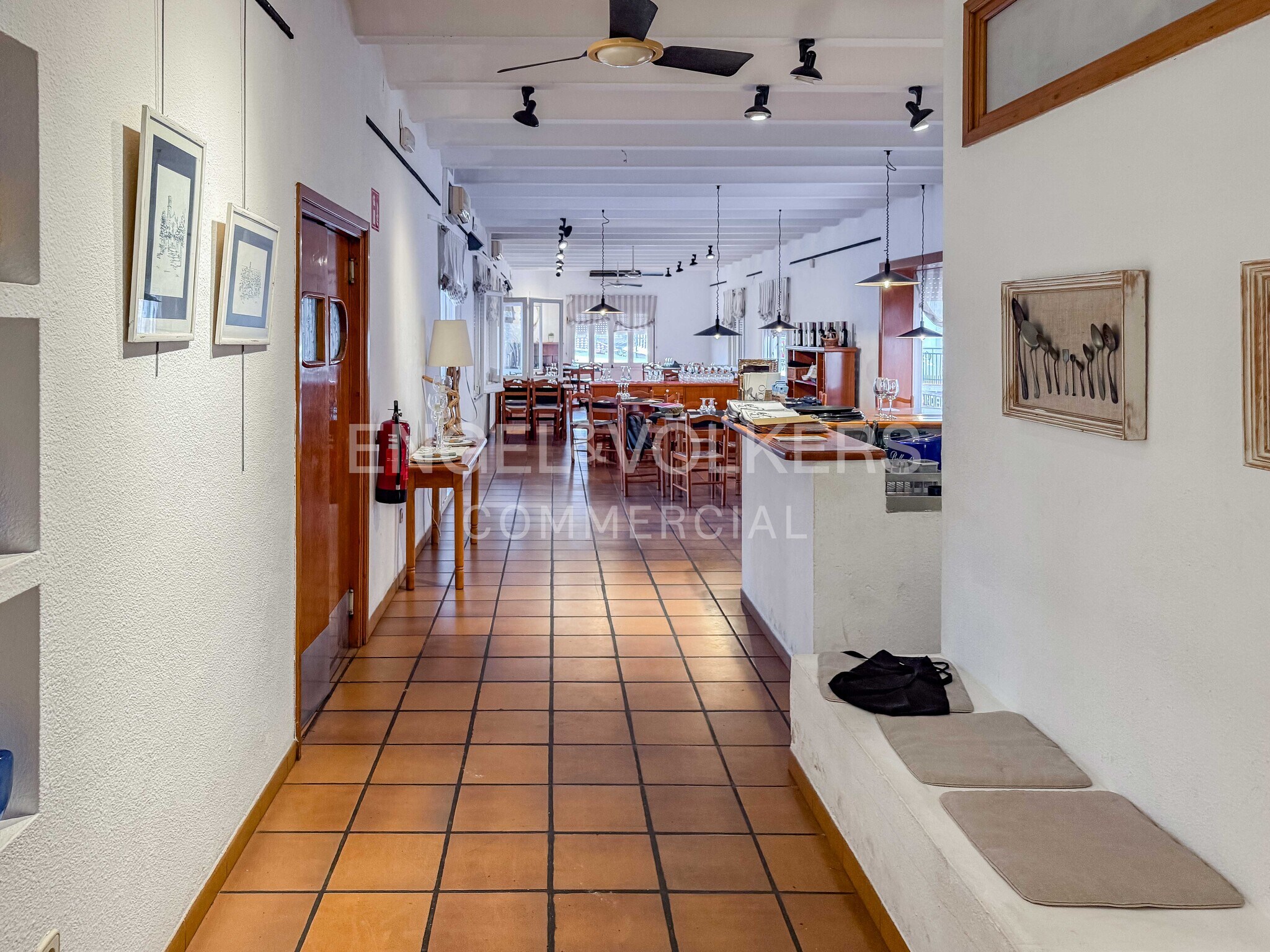 Local commercial dans Malgrat de Mar, Barcelona à vendre Photo intérieure– Image 1 sur 14
