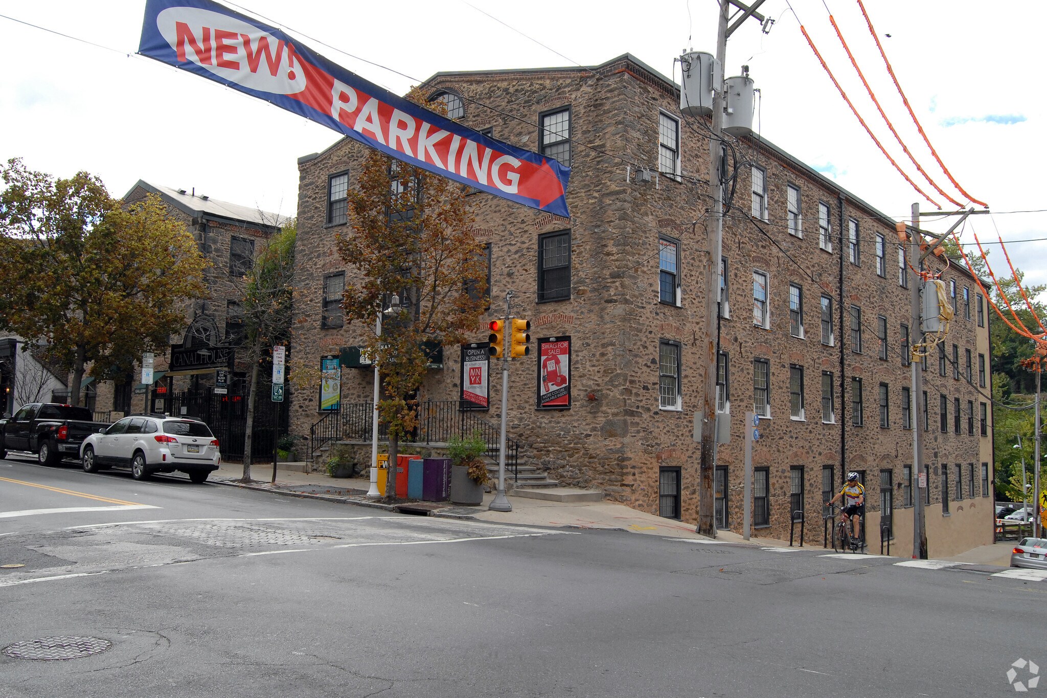 4312 Main St, Philadelphia, PA à louer Photo principale– Image 1 sur 67