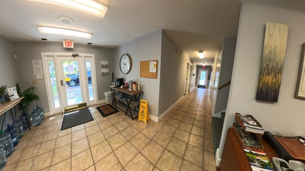 112 NE Sanchez Ave, Ocala, FL à louer - Photo de l’immeuble – Image 3 sur 16