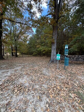 Plus de détails pour 1181 Pleasant Hill Rd, Haworth, OK - Spécialisé à vendre