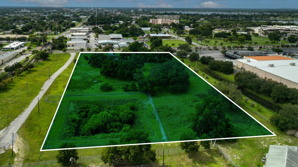 511 Martin Luther King Blvd NW, Winter Haven, FL à vendre - Aérien – Image 1 sur 5