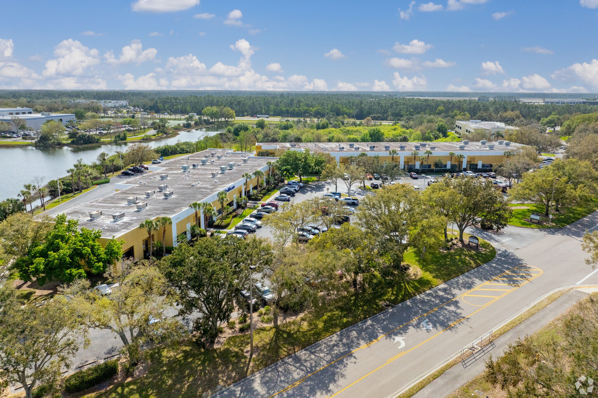 12601 Westlinks Dr, Fort Myers, FL à louer Photo principale– Image 1 sur 8