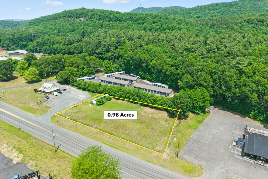 5 Clark Mountain Rd, Sunderland, MA à louer - Photo principale – Image 1 sur 5