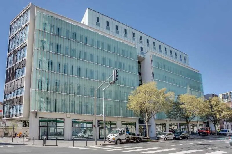 210 Avenue Jean Jaurès, Lyon à louer - Photo de l’immeuble – Image 2 sur 11