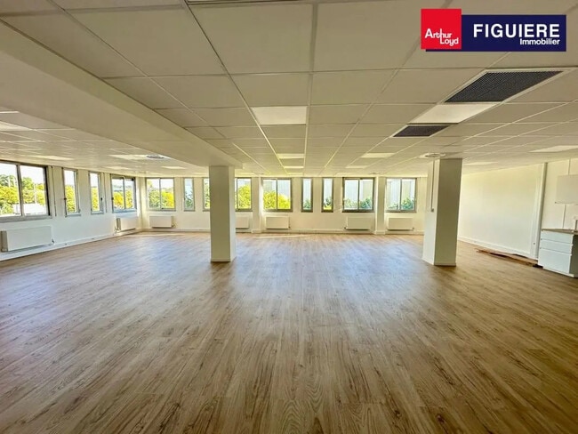 Plus de détails pour 80 Rue Charles Duchesne, Aix-en-Provence - Bureau à louer