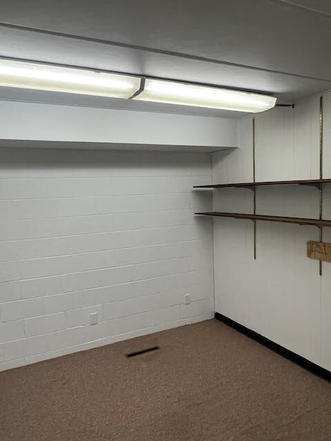 813 E Michigan Ave, Ypsilanti, MI à louer Photo intérieure– Image 1 sur 4