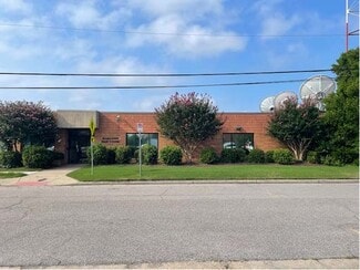 Plus de détails pour 609 Woodis Ave, Norfolk, VA - Bureau à vendre